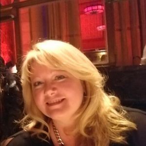 Meet your Posher, Cheryl